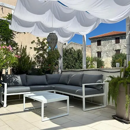 Guest house Summer In Krk Center 