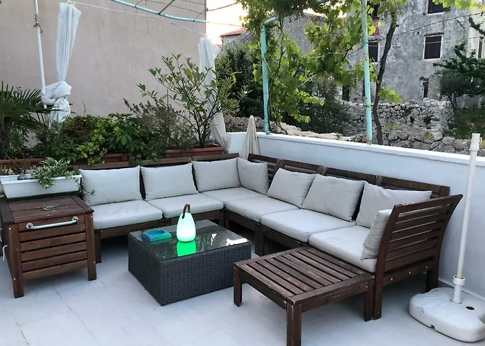Summer In Krk Center 